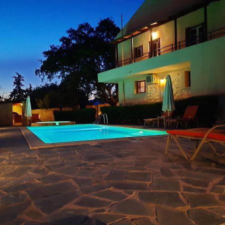 Villa Maragoudi Arménoi Екстериор снимка