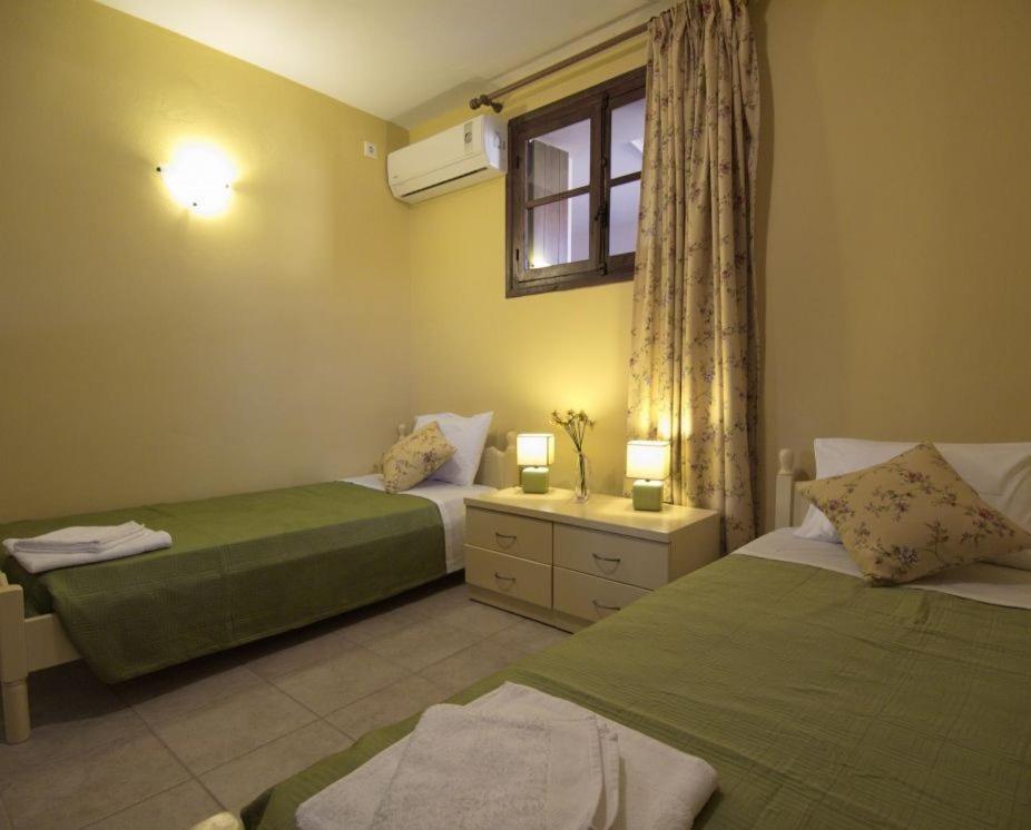 Villa Maragoudi Arménoi Екстериор снимка